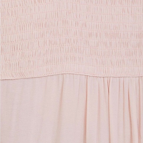 Torrid Blush Pink Shirred Smocked Crepe Flowy Top Blouse Shirt - Picture 8 of 11